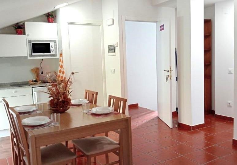 Peregrinos Apartamentos La Piedra La Comodidad Del Hogar Najera Exterior photo